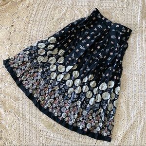 Vintage 70s a line skirt HOUSES and poppy print